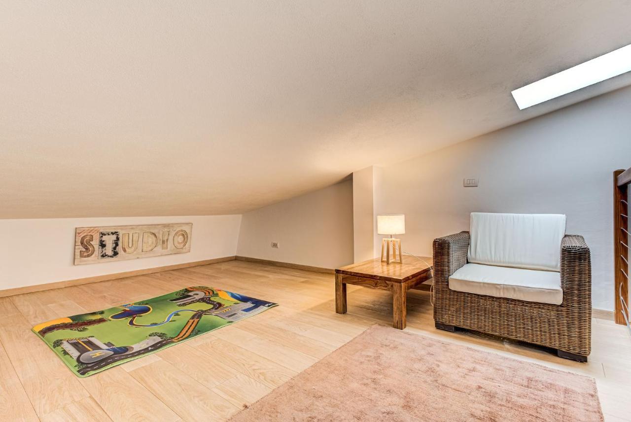 Apartment Alpes V - Alpes Travel - Central Chamonix - Sleeps 5 외부 사진