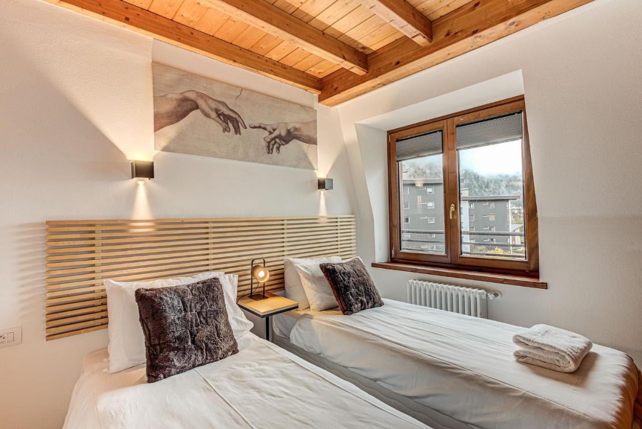 Apartment Alpes V - Alpes Travel - Central Chamonix - Sleeps 5 외부 사진
