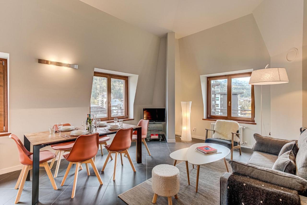 Apartment Alpes V - Alpes Travel - Central Chamonix - Sleeps 5 외부 사진